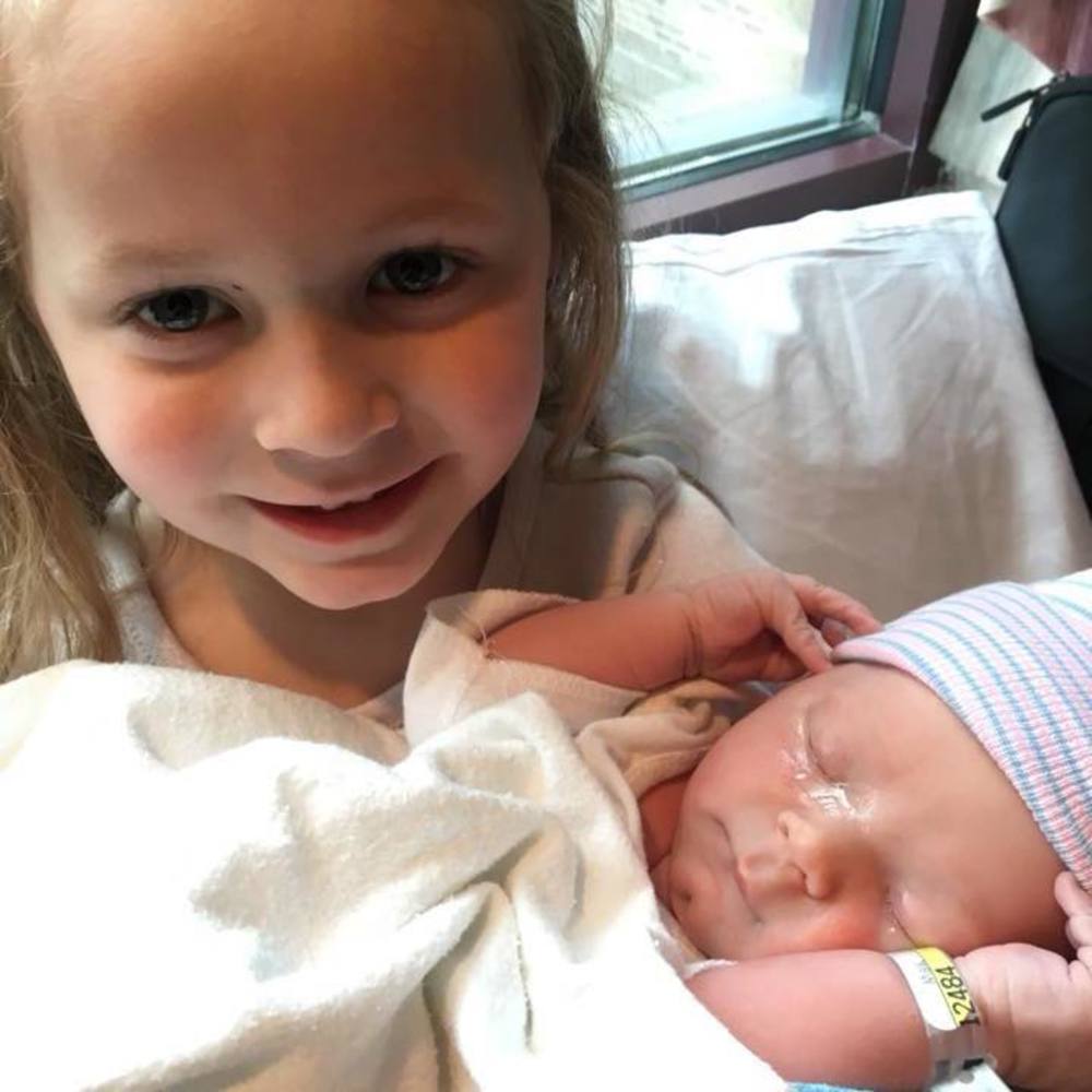 Meet your Posher, Samantha